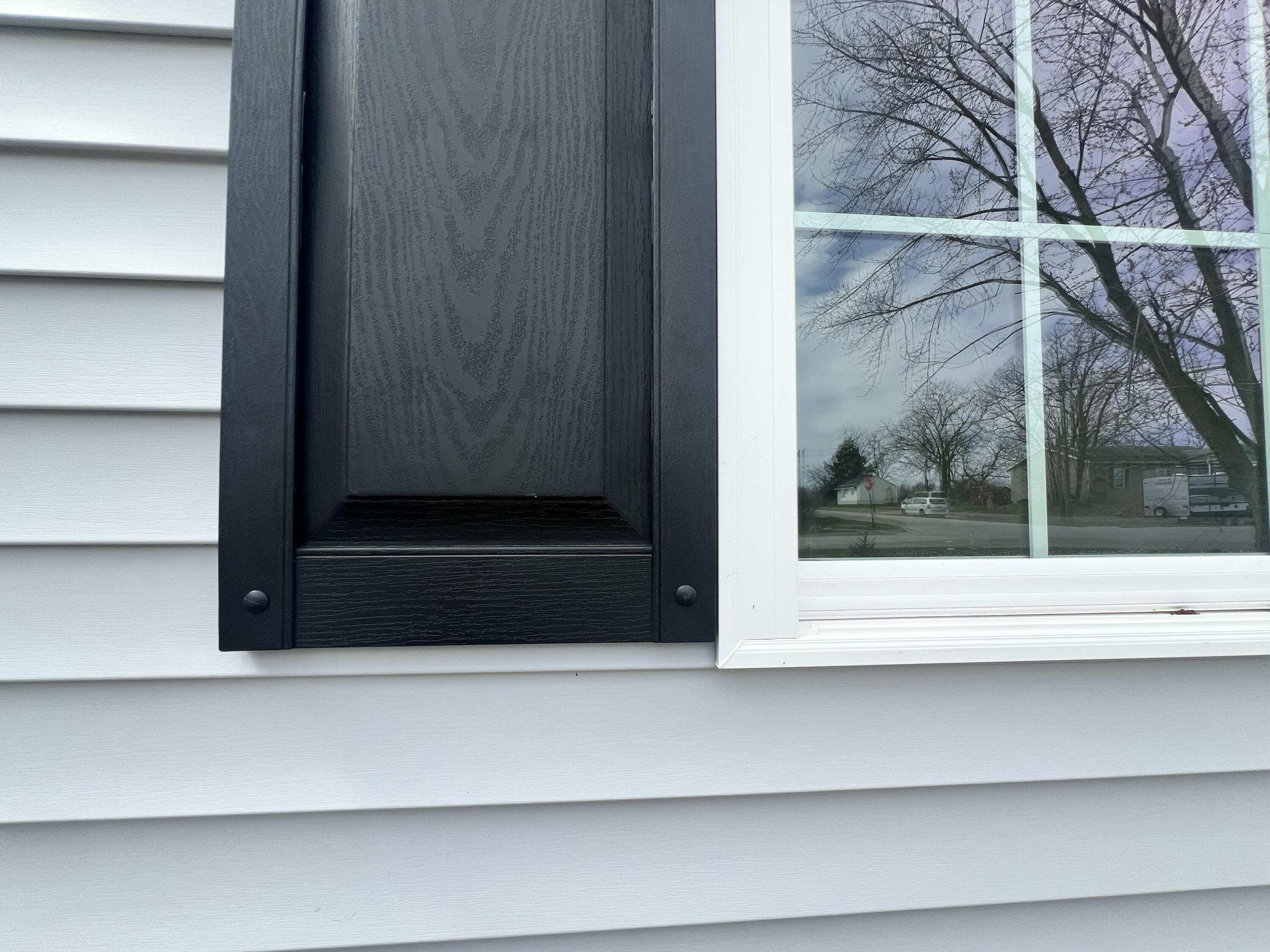 318 Litchfield Road Kingsford Heights, IN 46346 - Photo 5 of 12 3000x2250