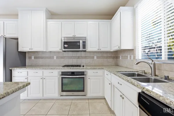 $535,000 | Undisclosed Address, Bakersfield, CA 93314