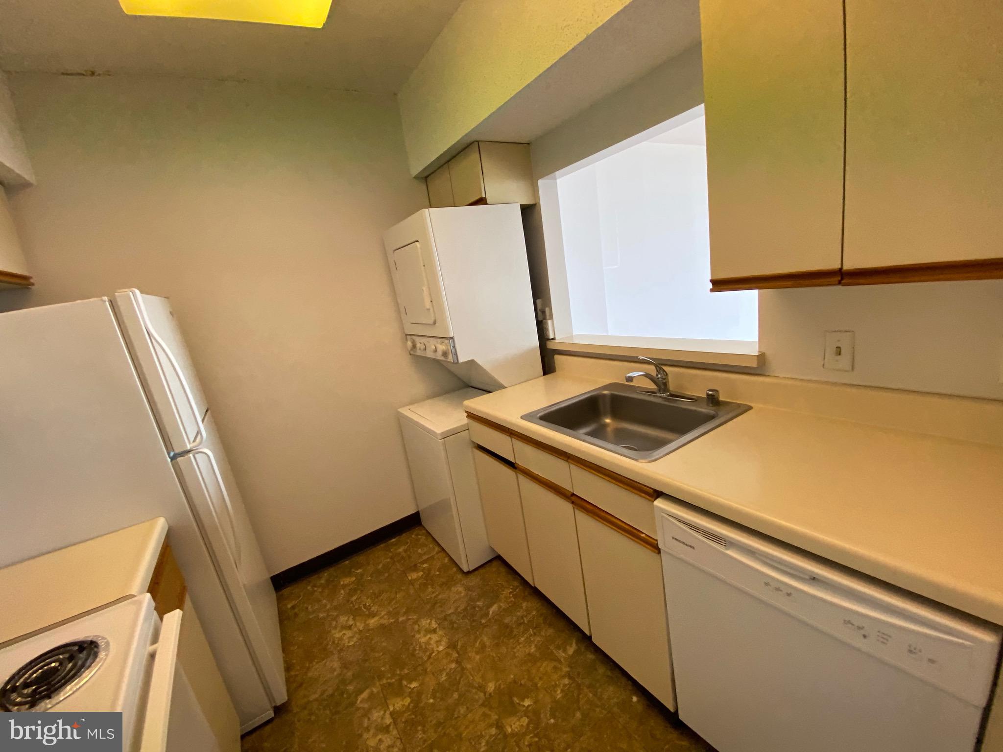 5505 Seminary Road, Unit 2108 Falls Church, VA 22041 - Photo 19 of 22