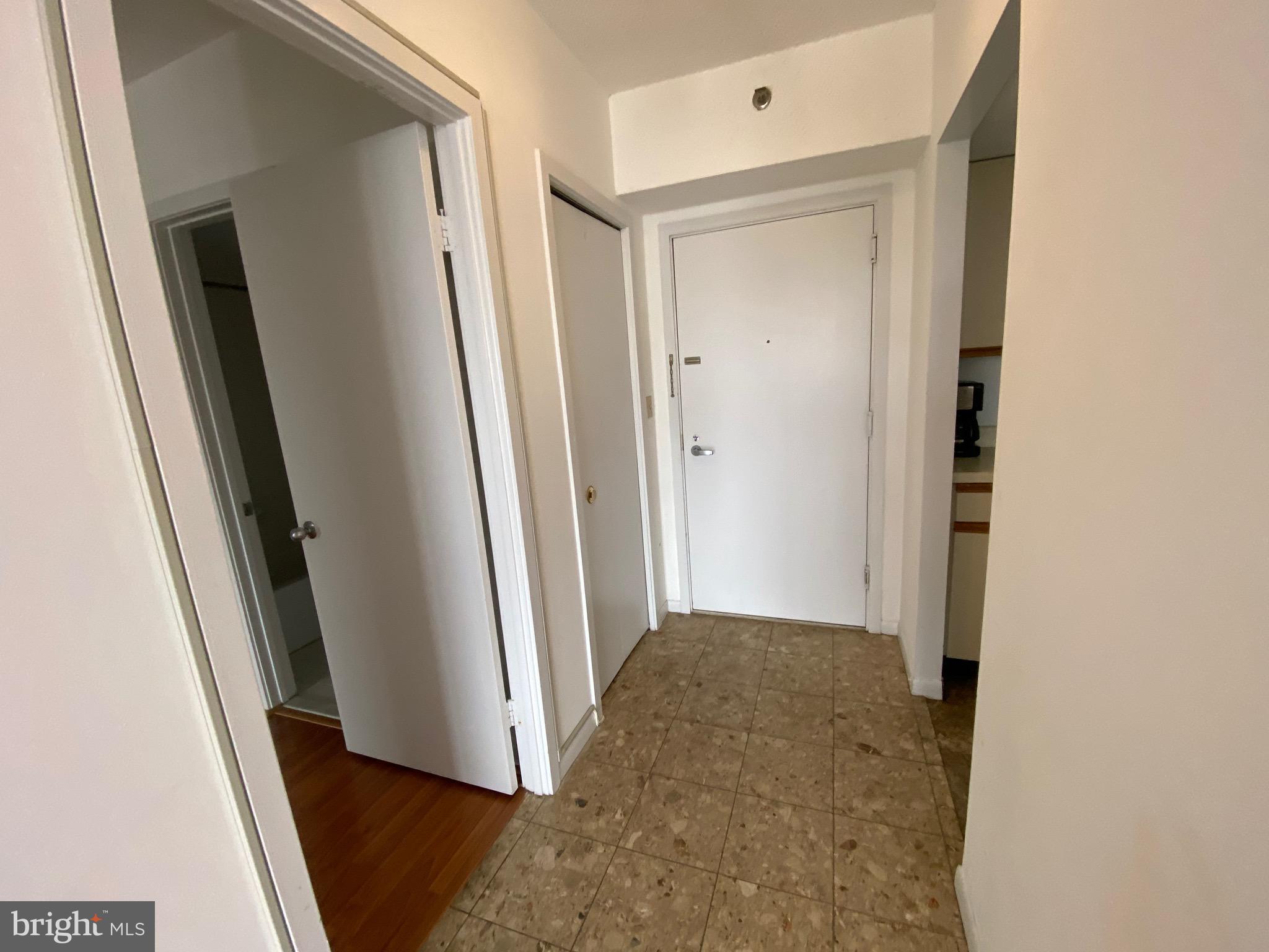 5505 Seminary Road, Unit 2108 Falls Church, VA 22041 - Photo 21 of 22