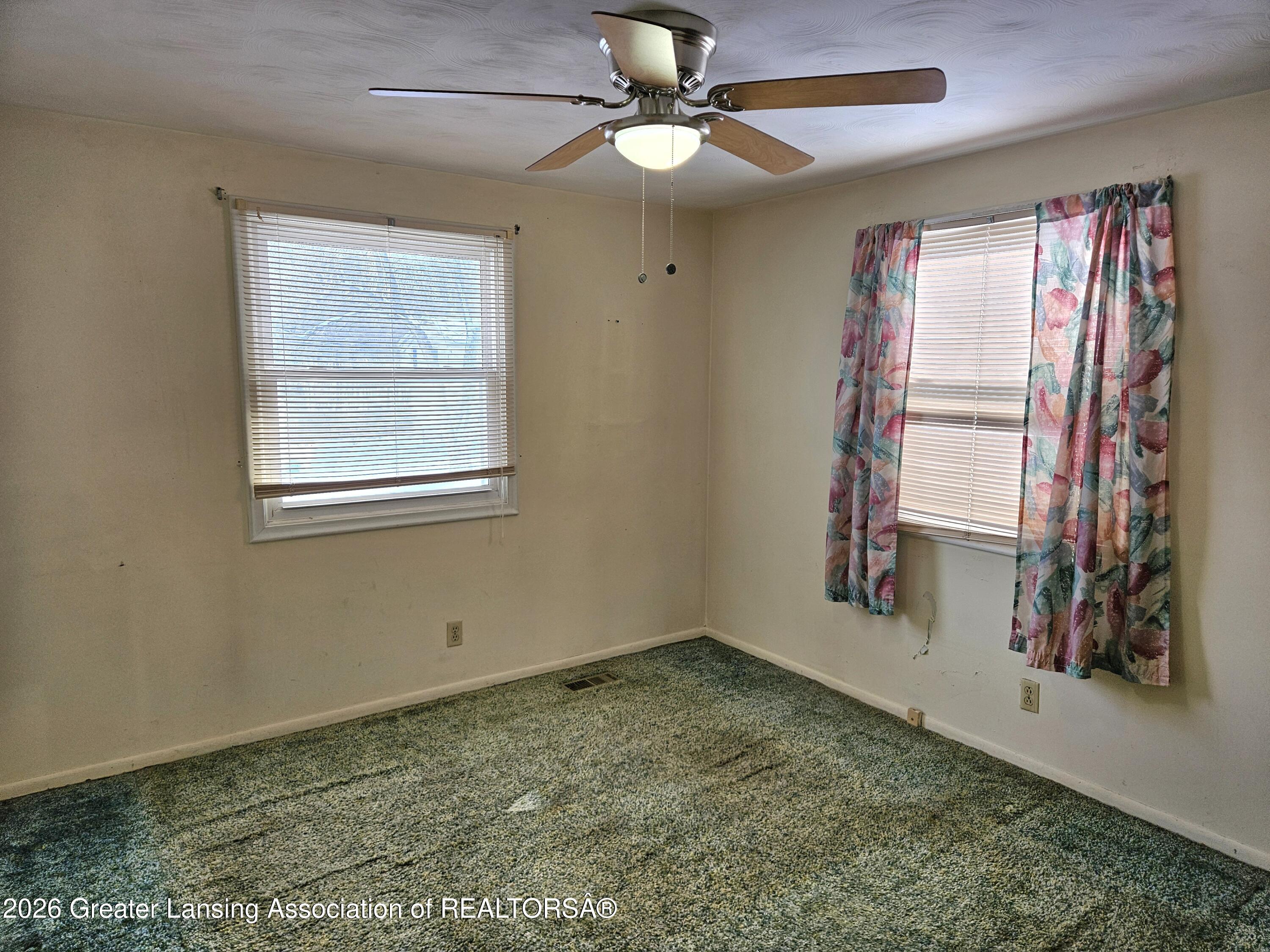 2800 Tecumseh River Road Lansing, MI 48906 - Photo 21 of 27 4th Bed 2