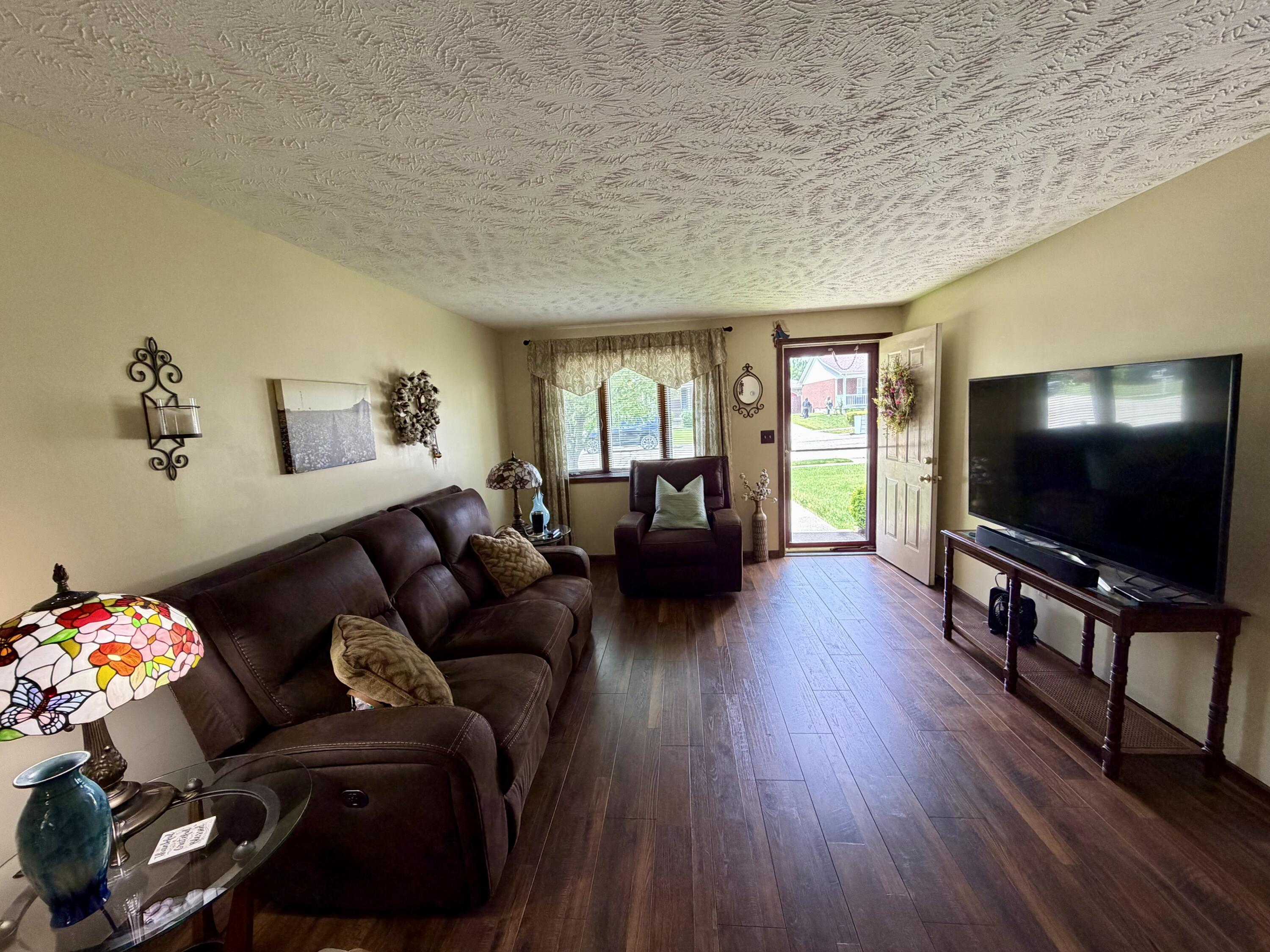 4250 Midfield Street Springfield, OH 45503 - Photo 9 of 25