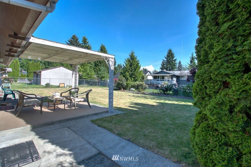 12677 Southeast 161st Street Renton, WA 98058 - Photo 18 of 20 Gallery Image 18