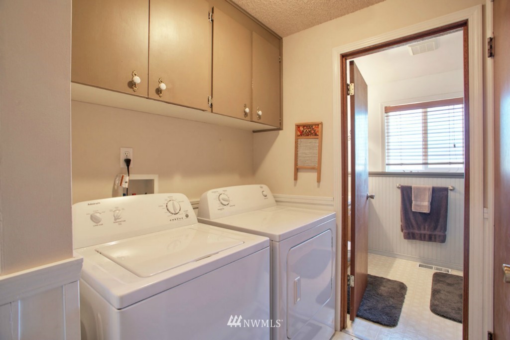 12677 Southeast 161st Street Renton, WA 98058 - Photo 19 of 20 Gallery Image 19