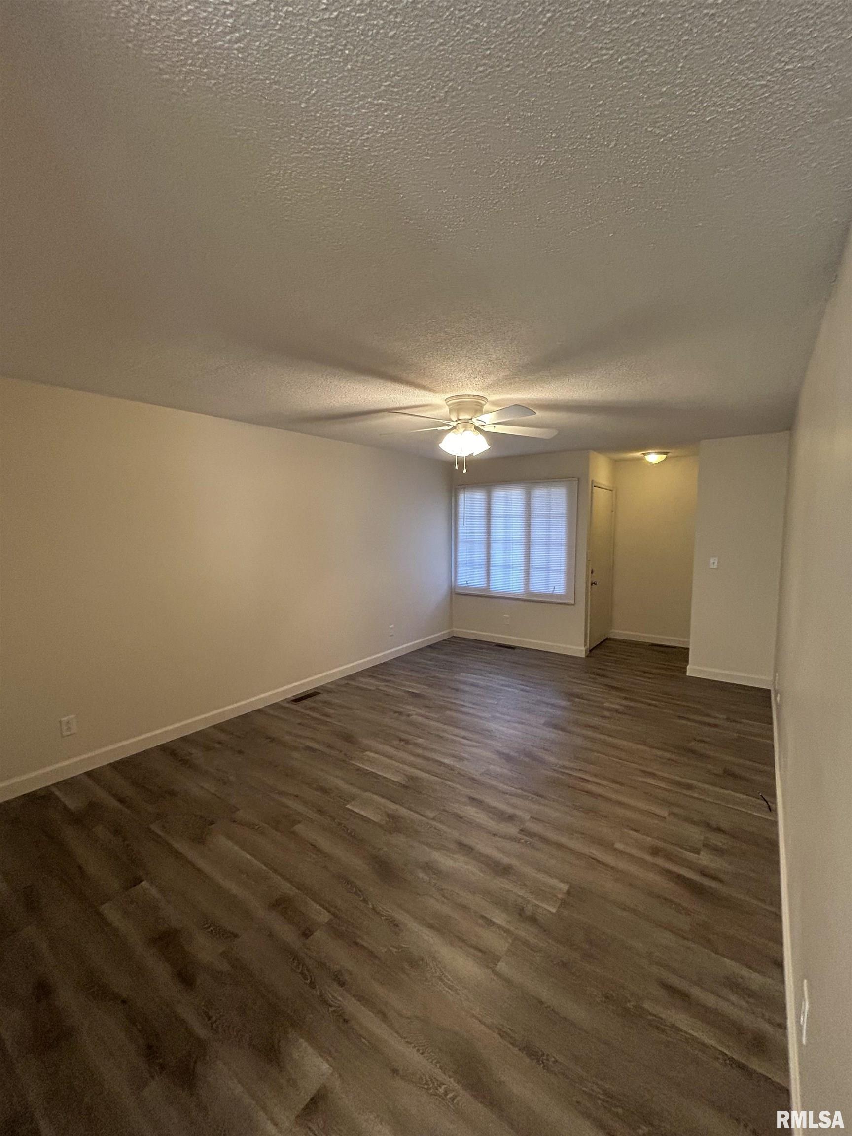 2 Sundowner Lane Springfield, IL 62711 - Photo 2 of 12