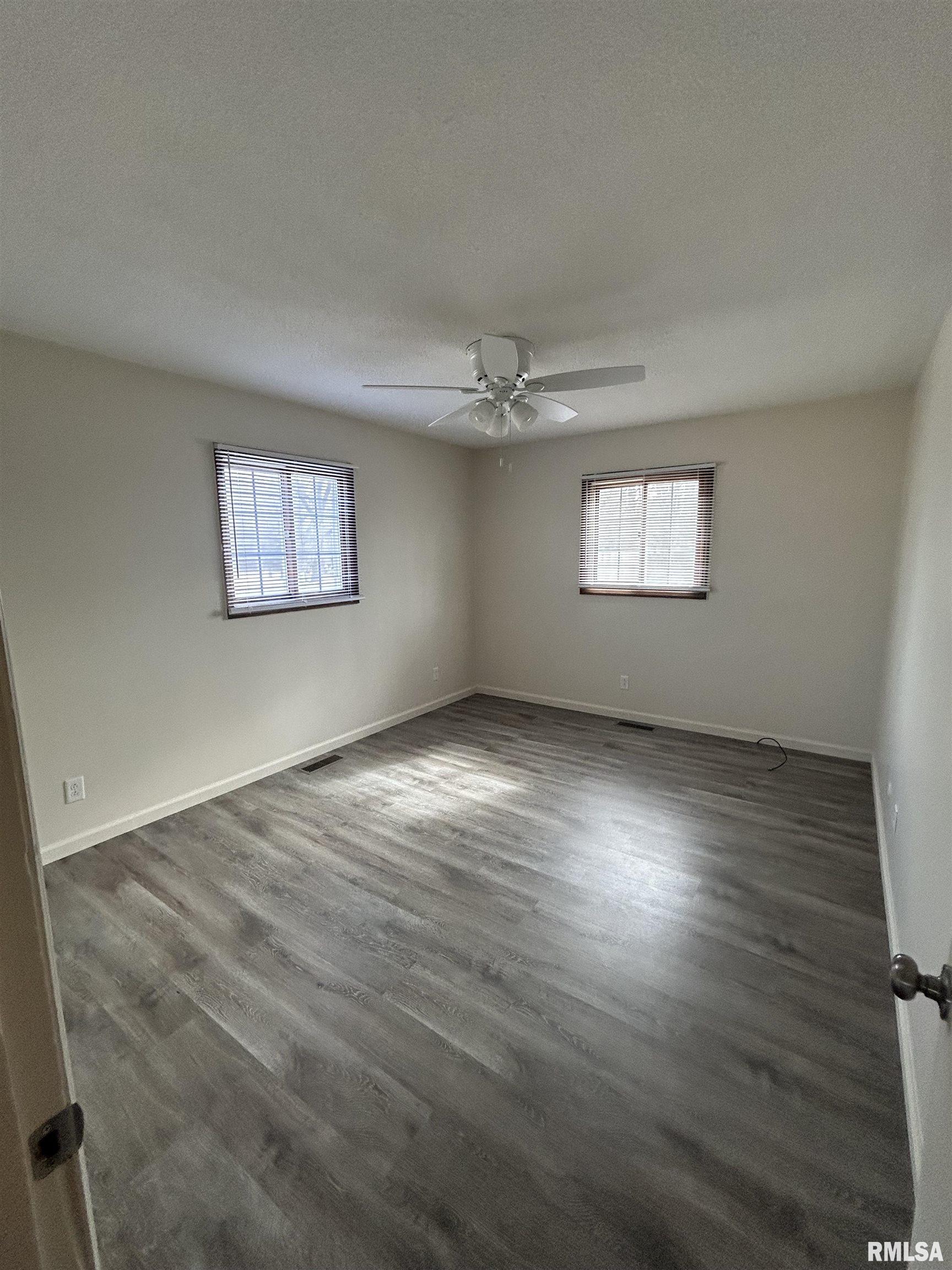 2 Sundowner Lane Springfield, IL 62711 - Photo 6 of 12