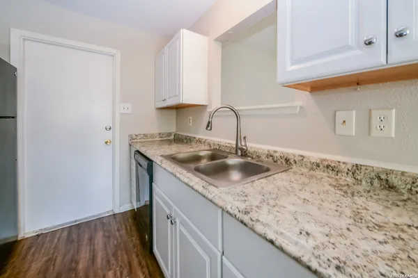 $1,350 | 702 Dana Drive, Converse, TX 78109