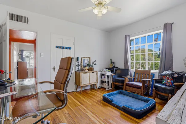 $479,000 | 700 East Baltimore Drive, El Paso, TX 79902