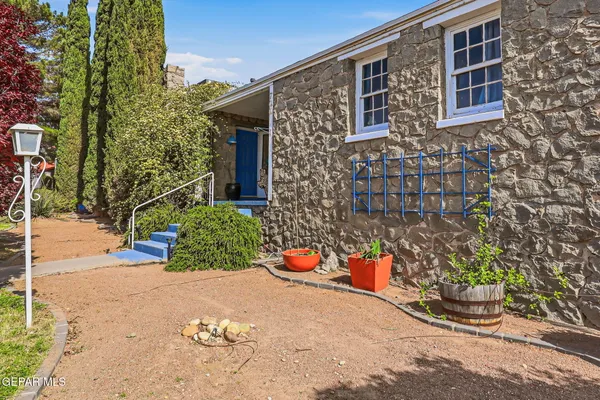 $479,000 | 700 East Baltimore Drive, El Paso, TX 79902