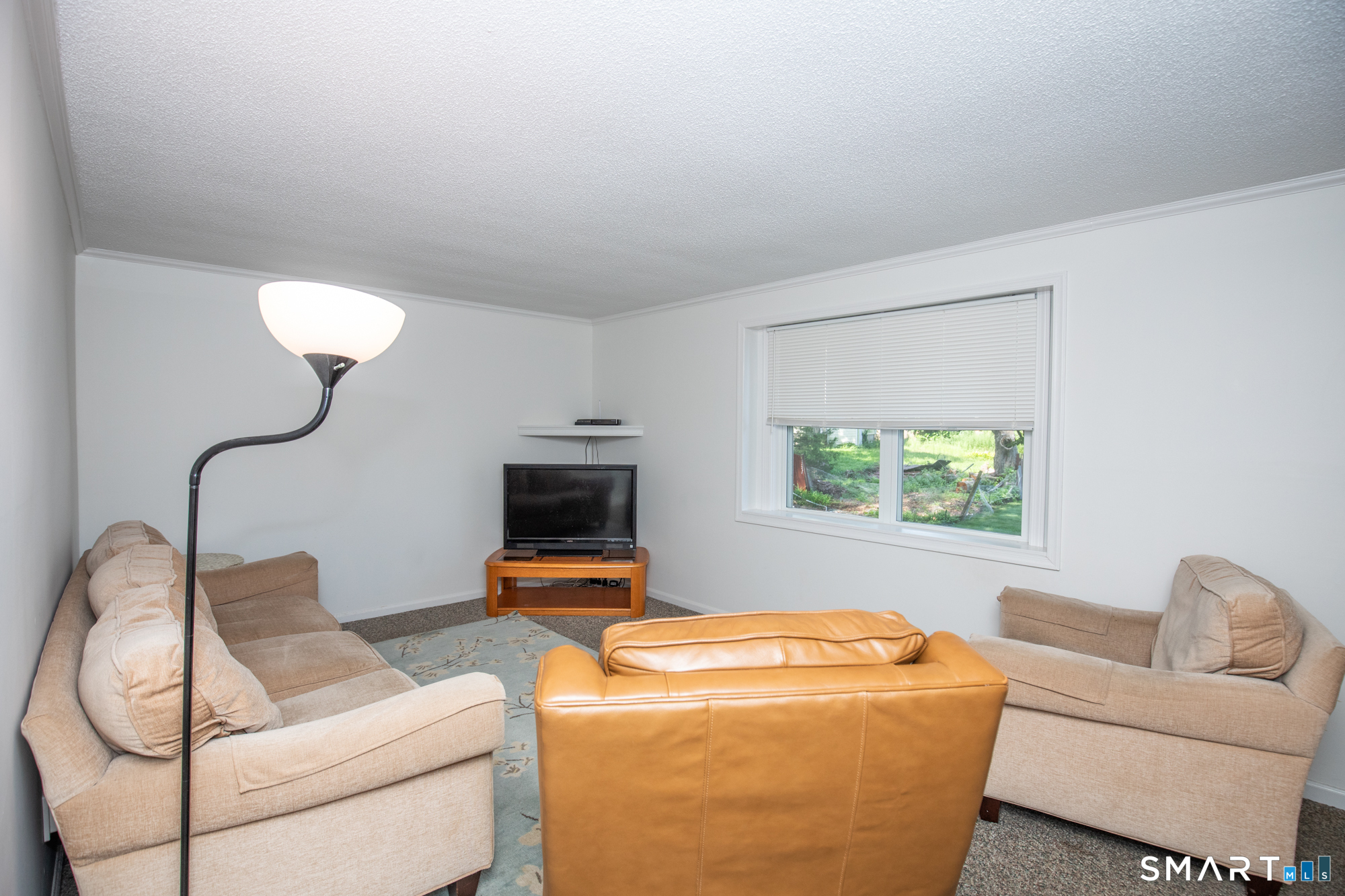 7 Raynham Road East Haven, CT 06512 - Photo 7 of 32 Gallery Image 7