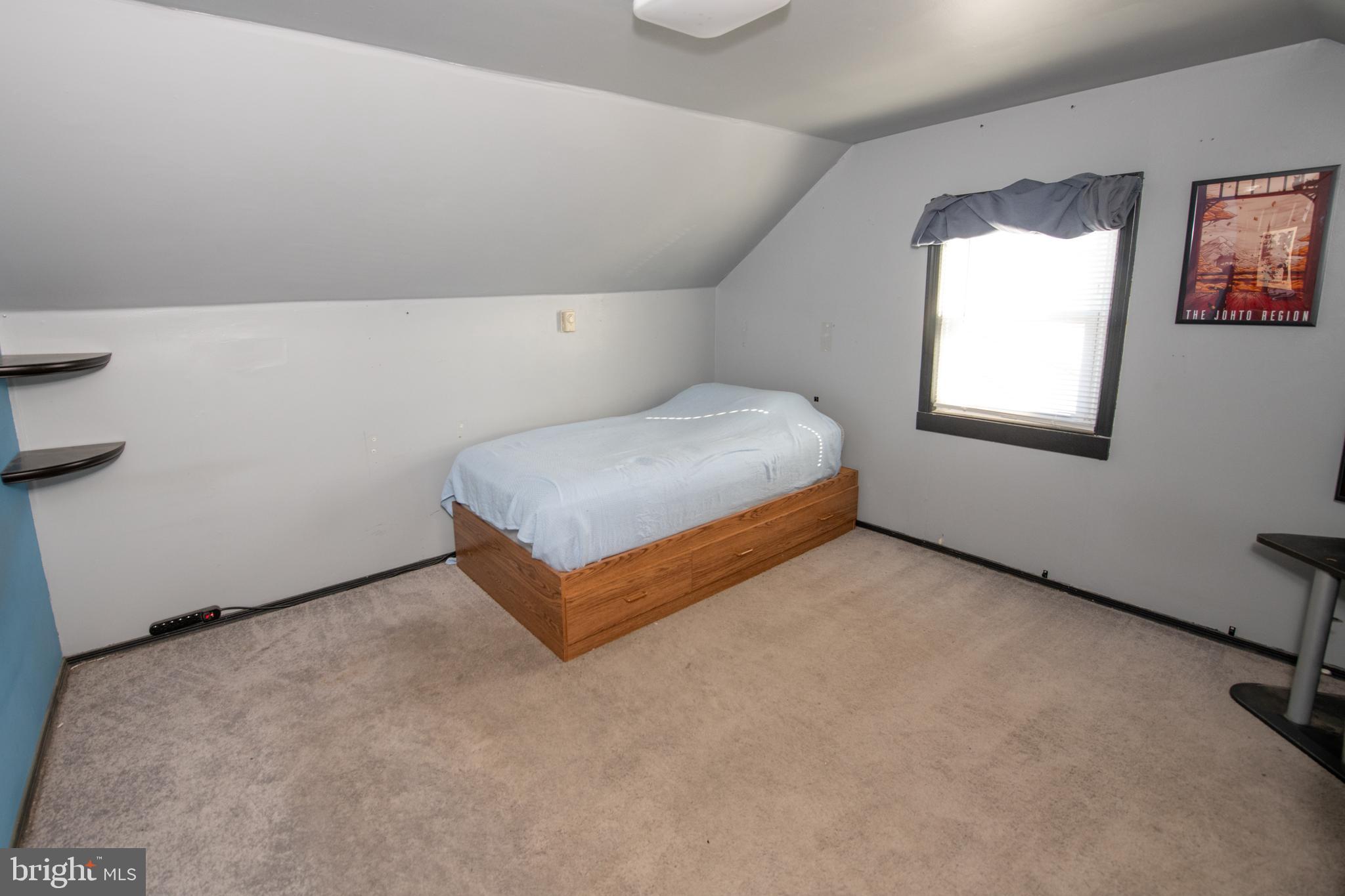 618 Cedar Avenue Croydon, PA 19021 - Photo 10 of 14 a bed room with a bed and a window