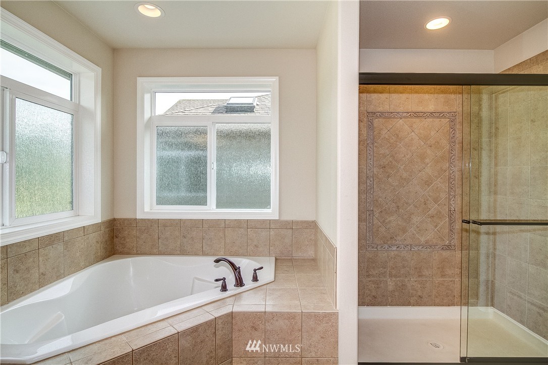 4021 214th Street Southeast Bothell, WA 98021 - Photo 15 of 25