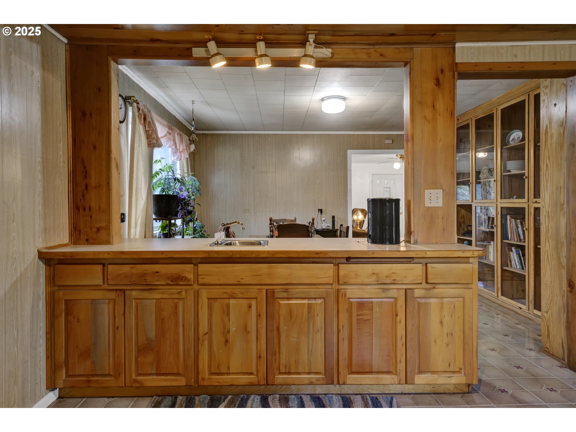 32253 Deberry Road Creswell, OR 97426 - Photo 23 of 43 a bathroom with a sink and a mirror