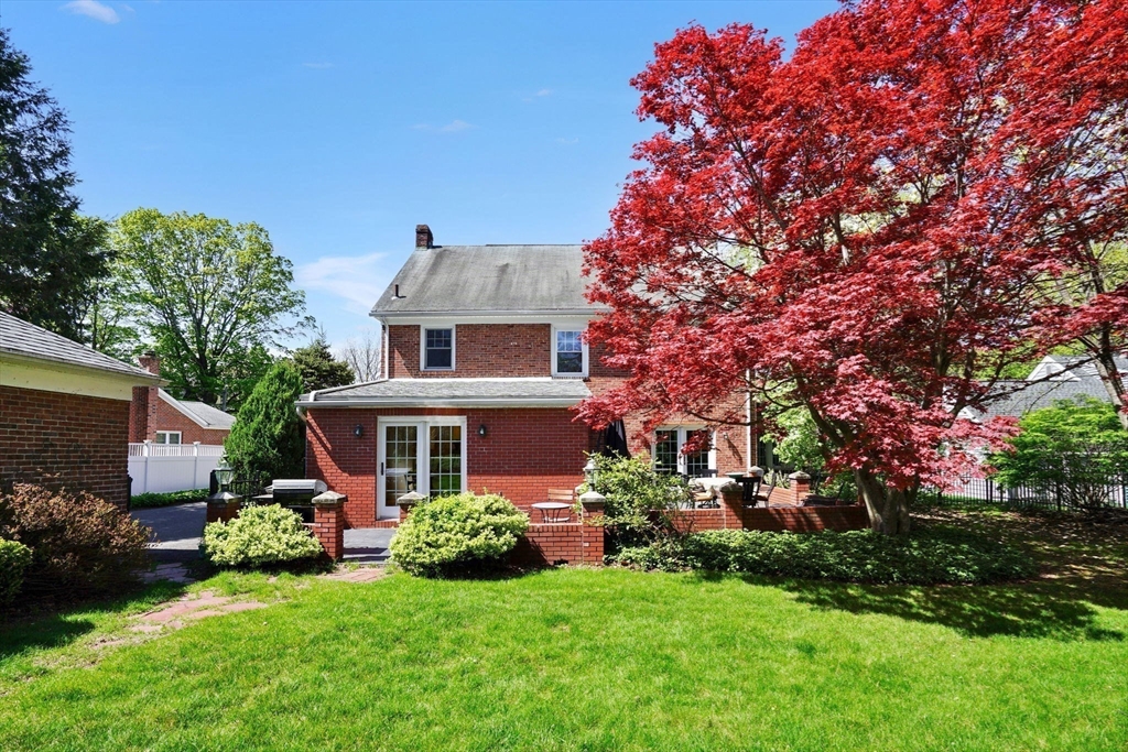 35 Shefford Street Springfield, MA 01107 - Photo 39 of 41 Gallery Image 39