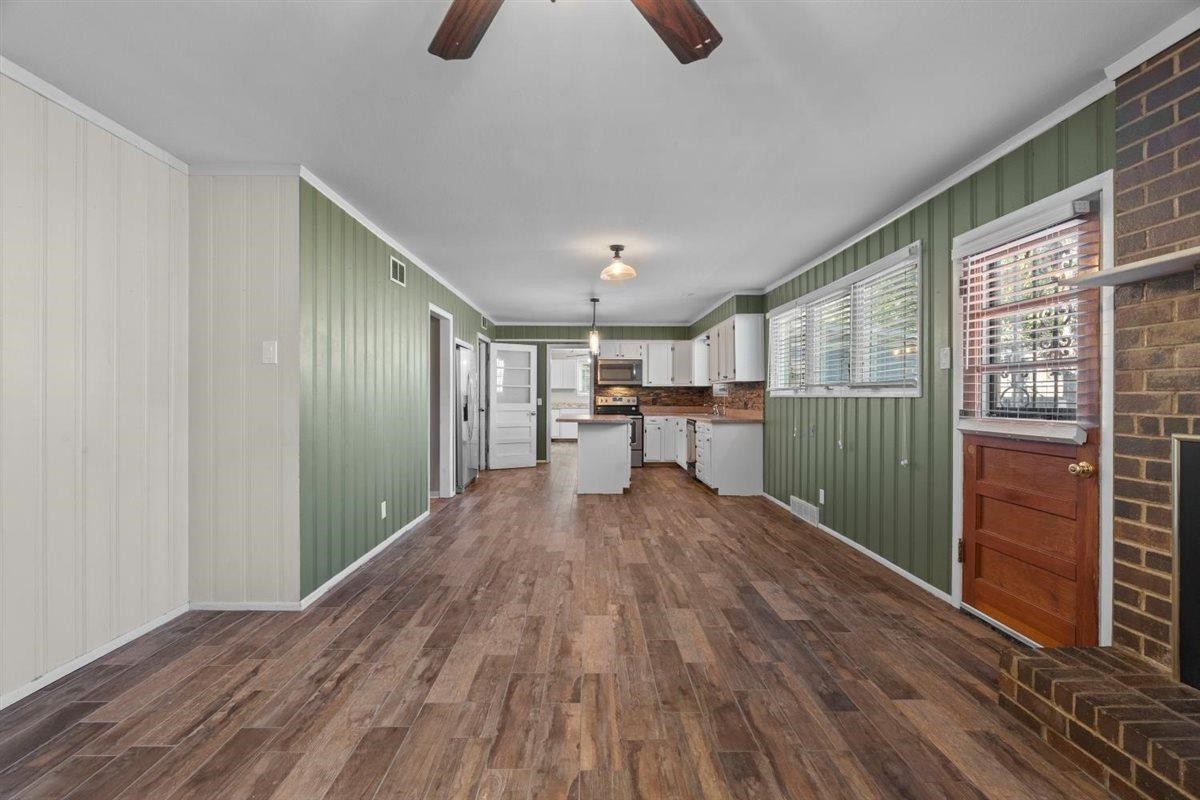 559 Chalmers Road Memphis, TN 38120 - Photo 8 of 28