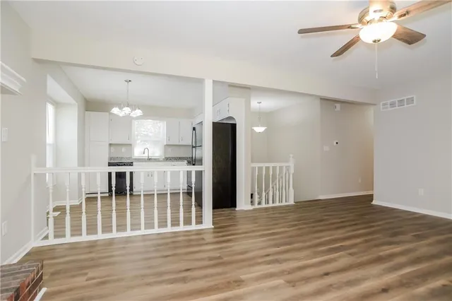 $1,865 | 9734 Booth Avenue, Kansas City, MO 64134