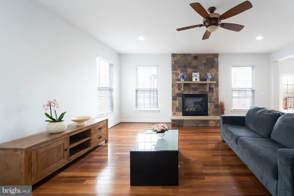 $879,900 | 16309 Sandy Ridge Court, Woodbridge, VA 22191