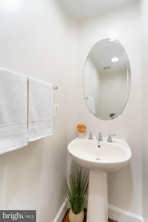 $879,900 | 16309 Sandy Ridge Court, Woodbridge, VA 22191