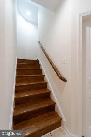 $879,900 | 16309 Sandy Ridge Court, Woodbridge, VA 22191