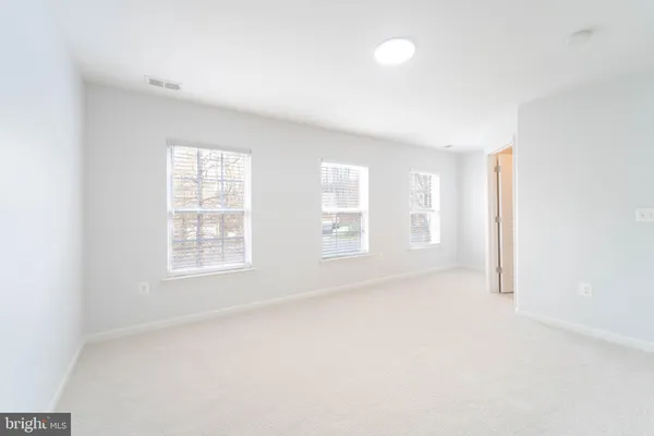 $879,900 | 16309 Sandy Ridge Court, Woodbridge, VA 22191