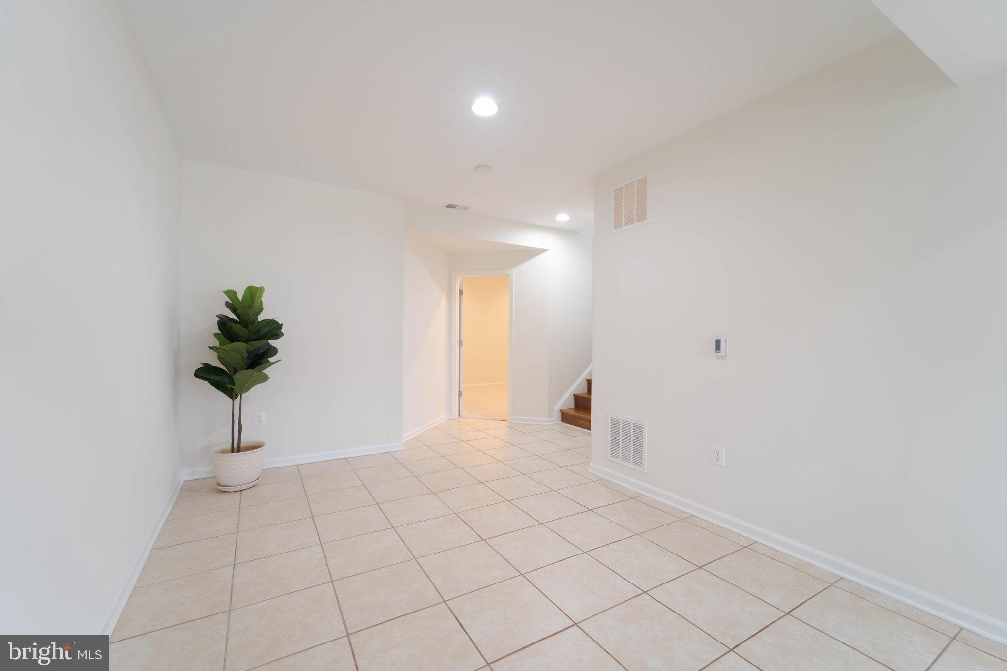 16309 Sandy Ridge Court Woodbridge, VA 22191 - Photo 65 of 93