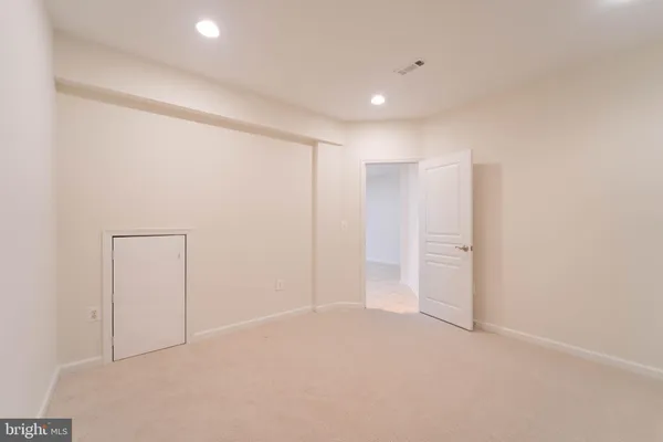 $879,900 | 16309 Sandy Ridge Court, Woodbridge, VA 22191