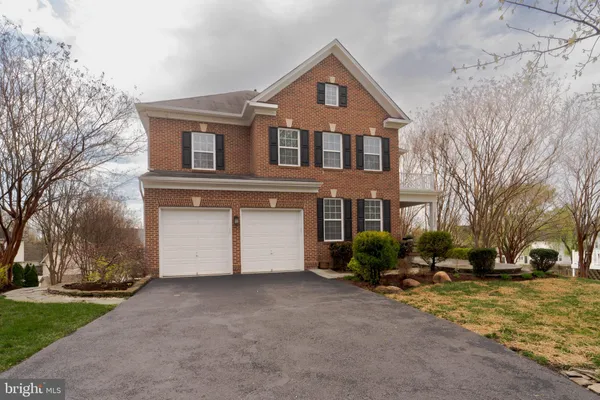 $879,900 | 16309 Sandy Ridge Court, Woodbridge, VA 22191