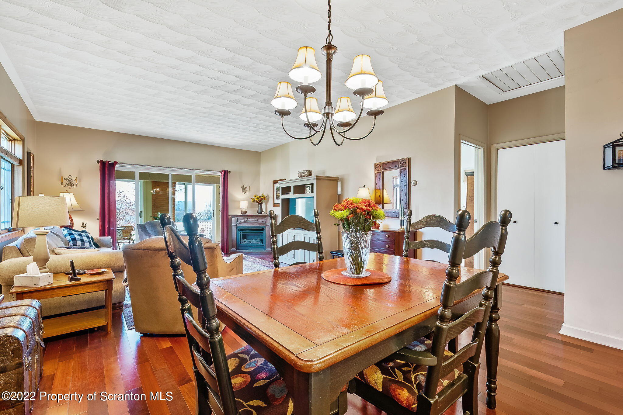 131 Ridgeview Drive Scranton, PA 18504 - Photo 16 of 32 a view of a dining room with furniture and wooden floor