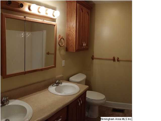 332 Deerfield Road Hayden, AL 35079 - Photo 7 of 14