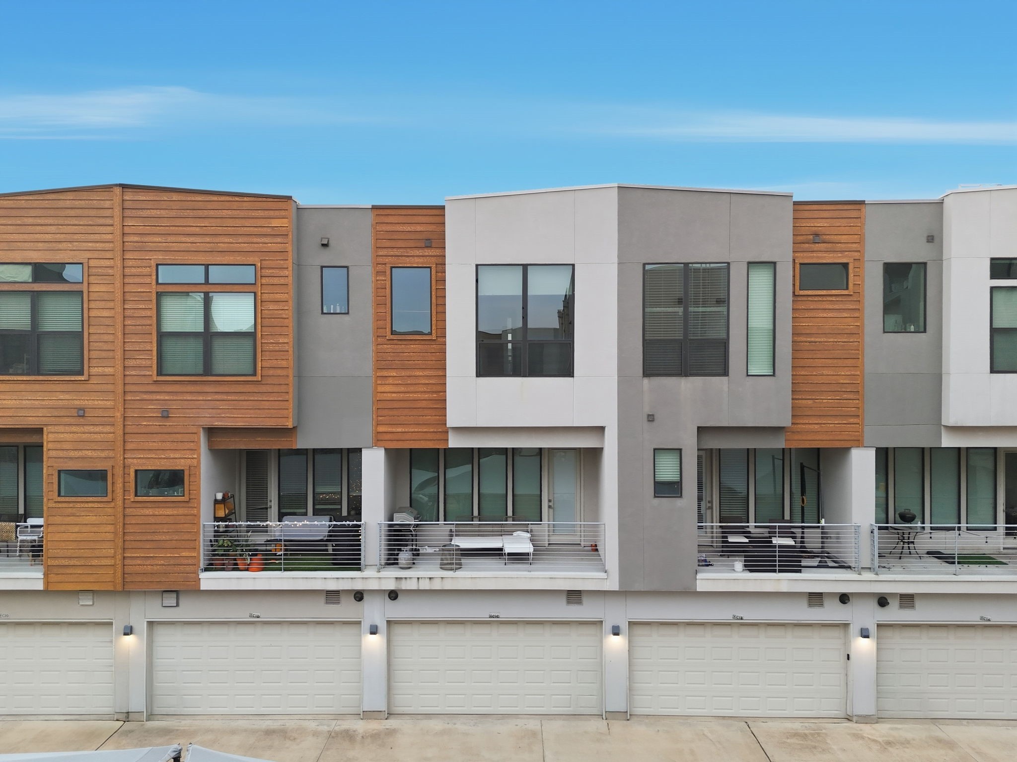 2401 Crawford Street, Unit C1C Houston, TX 77004 - Photo 20 of 24 a front view of multiple houses