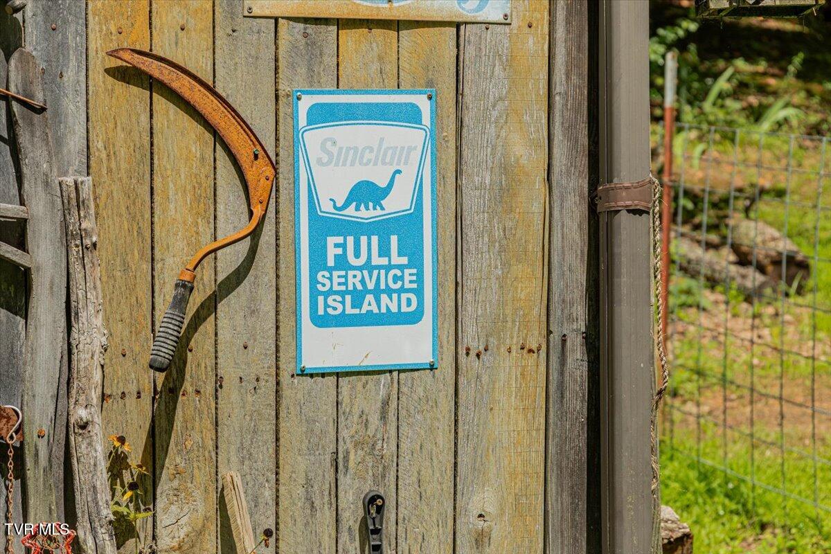 415 Stone Mountain Road Bulls Gap, TN 37711 - Photo 29 of 39 31-128A4697