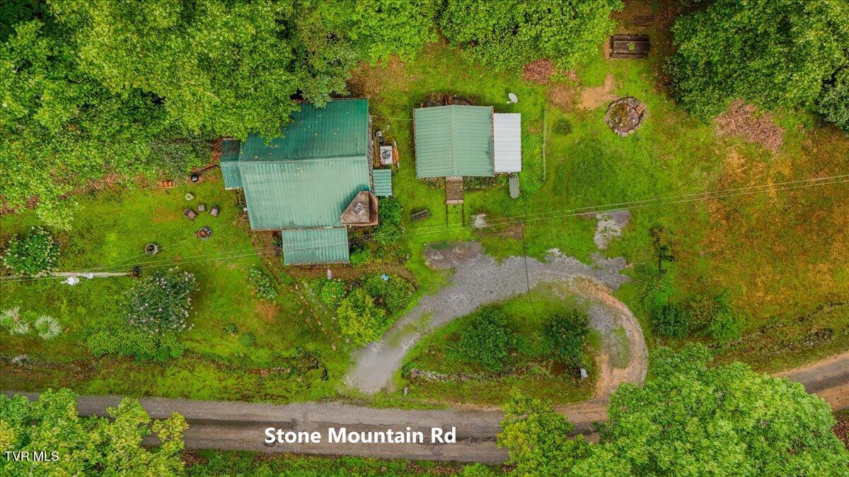 415 Stone Mountain Road Bulls Gap, TN 37711 - Photo 34 of 39 36-DJI_20250812120413_0050_D