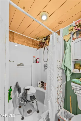 $189,900 | 415 Stone Mountain Road, Bulls Gap, TN 37711