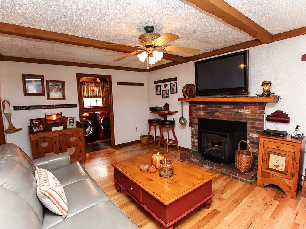 349 Benedict Road Burrillville, RI 02830 - Photo 8 of 30
