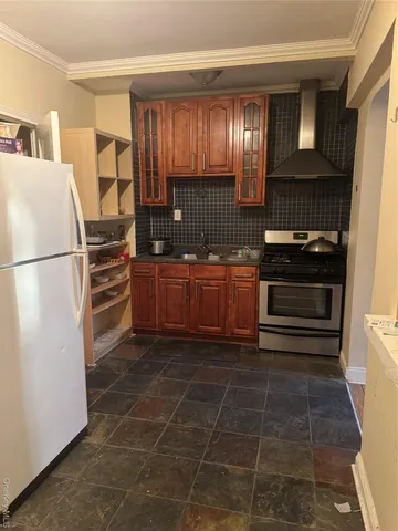 $329,000 | 40-18 Hampton Street, Unit 5G | Elmhurst