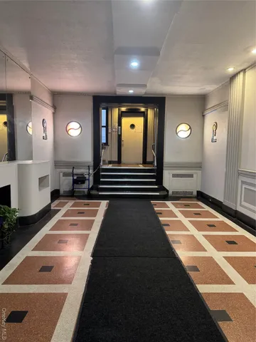 $329,000 | 40-18 Hampton Street, Unit 5G | Elmhurst