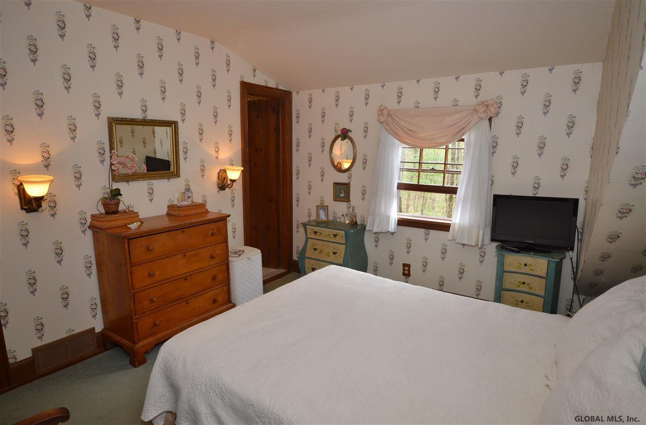 24 Stonegate Road Ballston Lake, NY 12019 - Photo 17 of 25 Master Bedroom