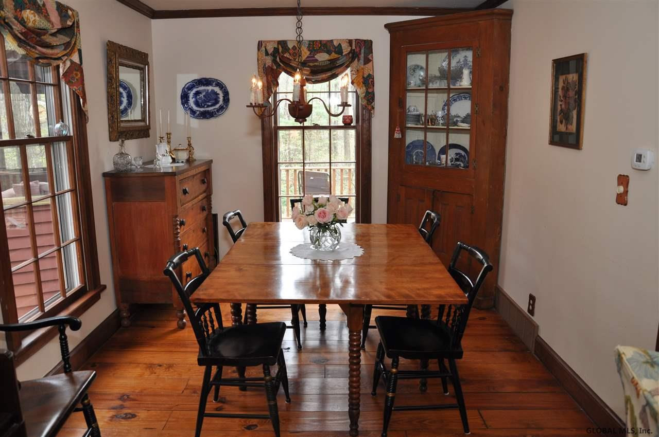 24 Stonegate Road Ballston Lake, NY 12019 - Photo 4 of 25 Formal Dining Room