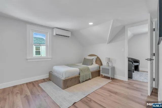 $900,000 | 12 Enfield Avenue, Montclair, NJ 07042