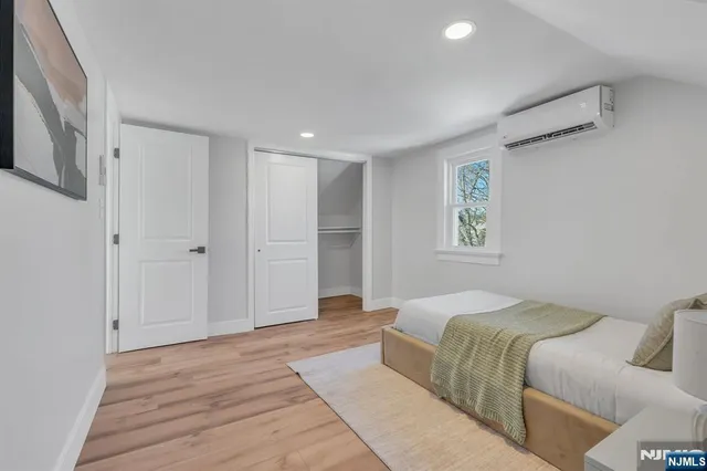 $900,000 | 12 Enfield Avenue, Montclair, NJ 07042