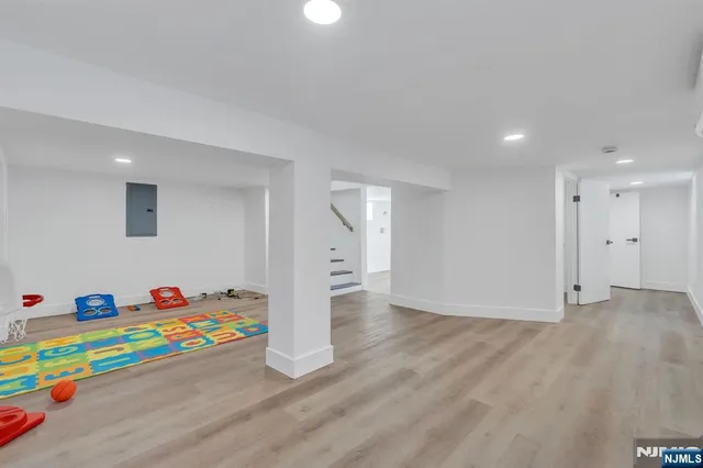 $900,000 | 12 Enfield Avenue, Montclair, NJ 07042