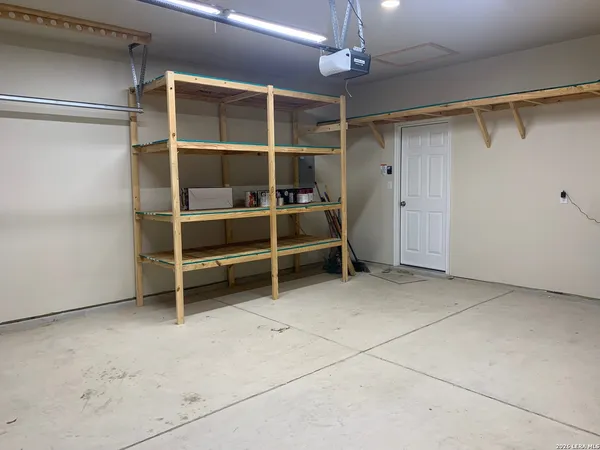 $2,200 | 11837 Snowy River, San Antonio, TX 78254