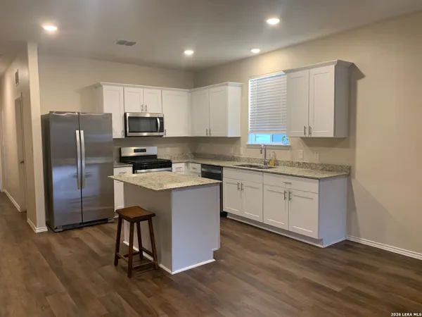 $2,200 | 11837 Snowy River, San Antonio, TX 78254