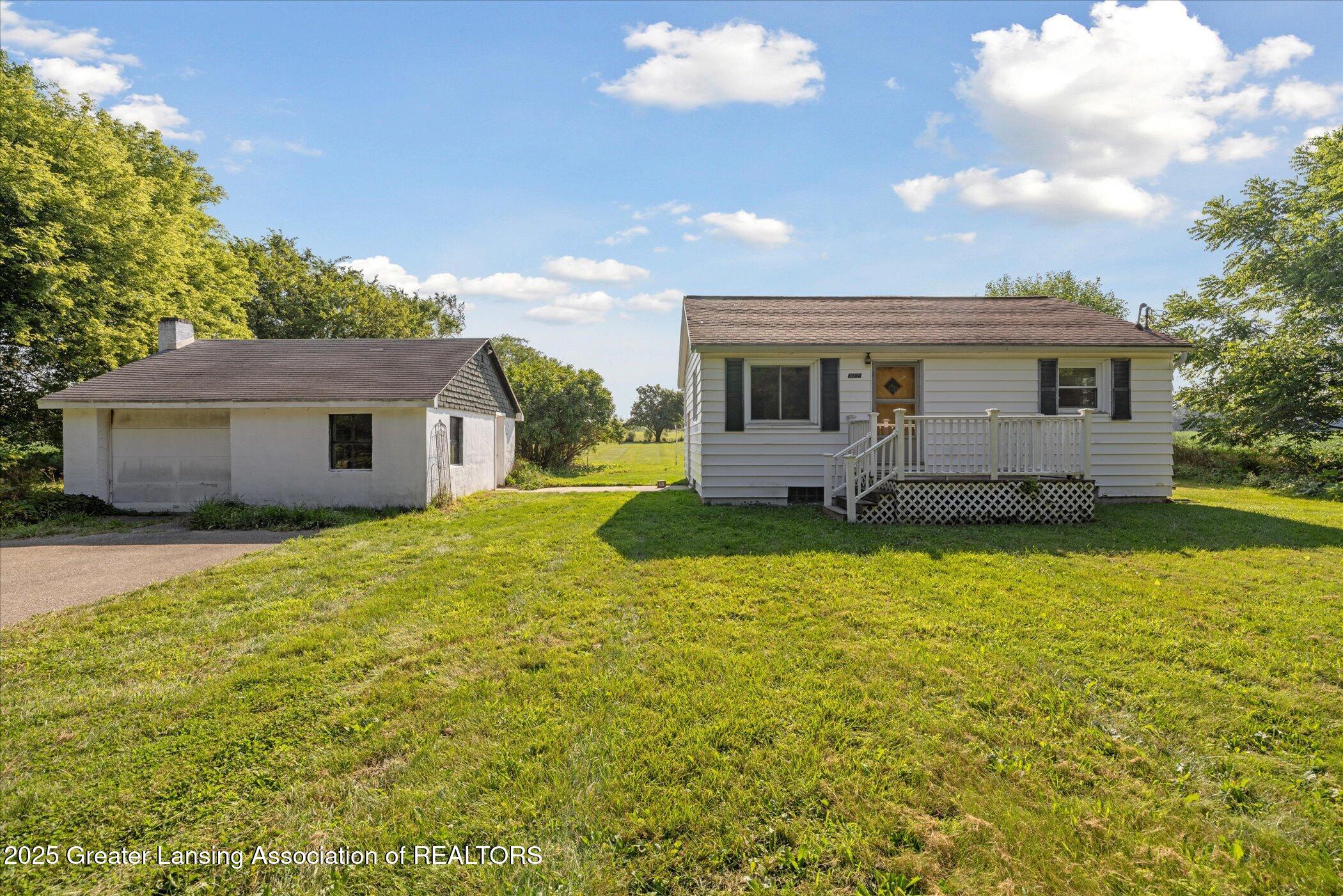 6184 Zimmer Road Williamston, MI 48895 - Photo 3 of 30 03-6184-Zimmer-Rd-Williamston-MI-48895-W