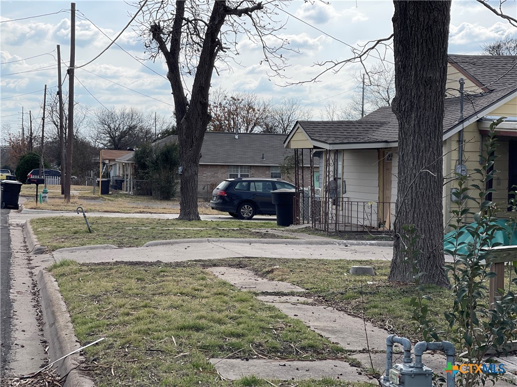 814 South Terrace Street Temple, TX 76501 - Photo 2 of 22