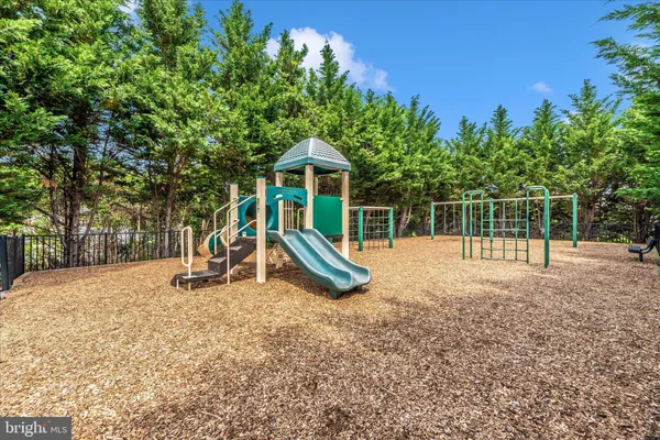 $328,900 | 6488 Cornwall Drive, Unit 17, Eldersburg, MD 21784