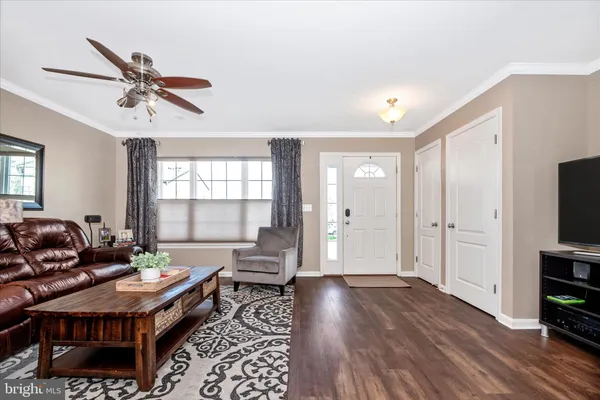 $328,900 | 6488 Cornwall Drive, Unit 17, Eldersburg, MD 21784