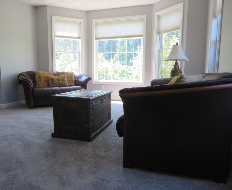 19 Balcom Road Marlborough, MA 01752 - Photo 5 of 30 Gallery Image 5