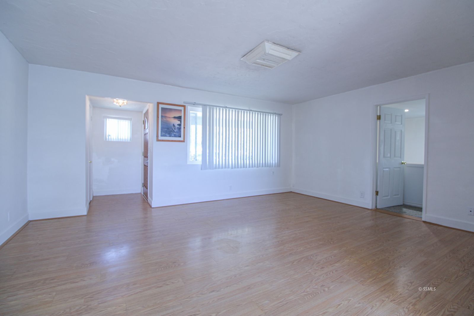 1605 Ewing Circle Ridgecrest, CA 93555 - Photo 6 of 35