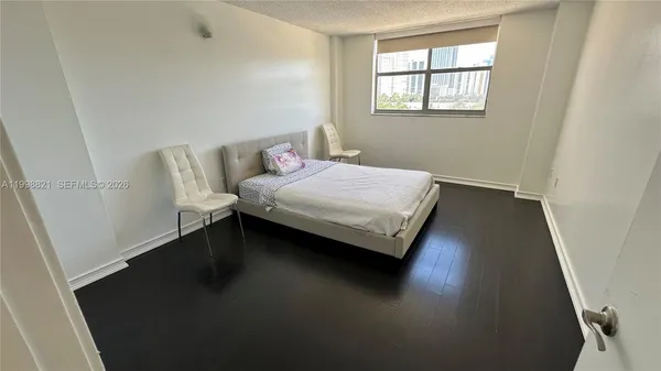 $3,100 | 210 174th Street, Unit 608, Sunny Isles Beach, FL 33160